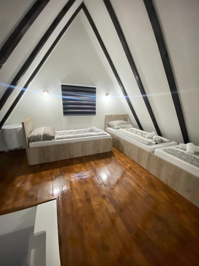 Holiday Houses Green Queen Bihac Exterior photo