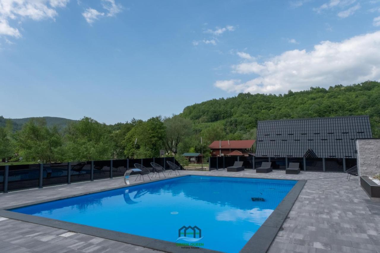 Holiday Houses Green Queen Bihac Exterior photo