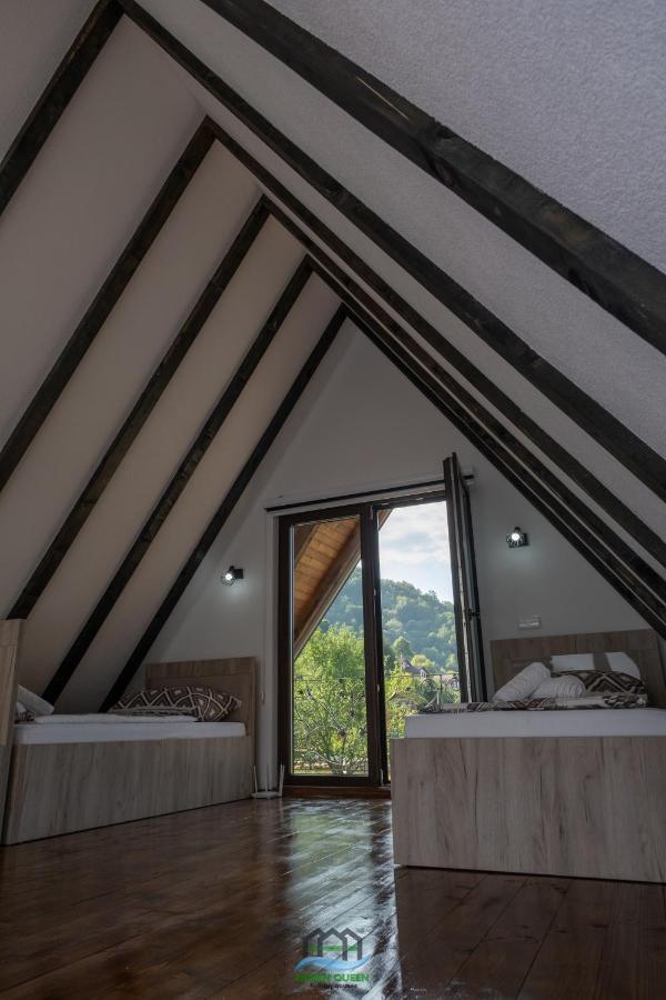 Holiday Houses Green Queen Bihac Exterior photo