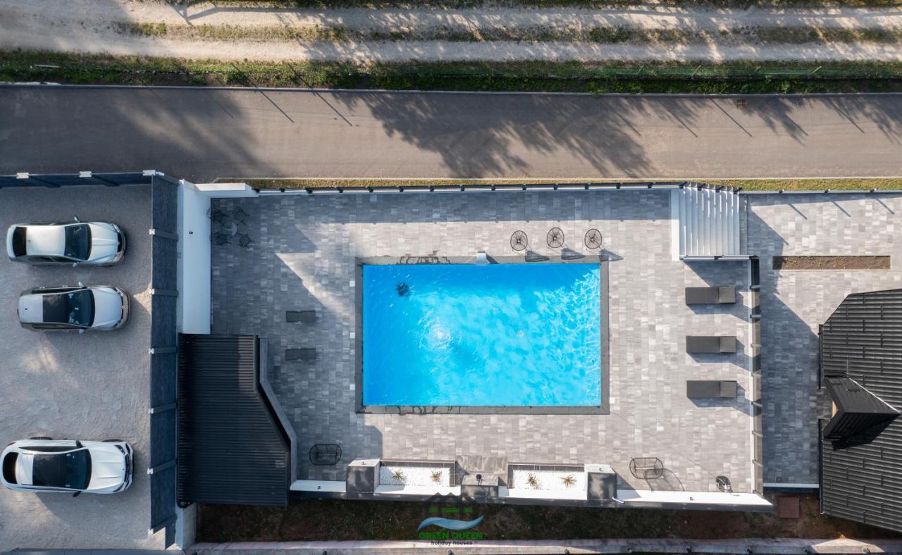 Holiday Houses Green Queen Bihac Exterior photo